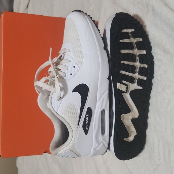 Nike golf shoes - Picture 3 of 5